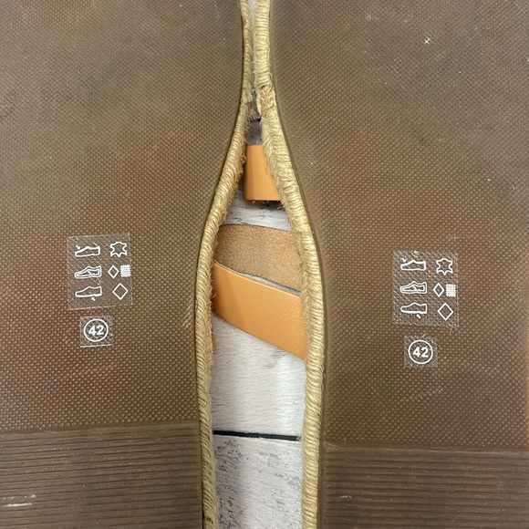 Manebi Leather Sandals in Tan 42 S90 - Picture 6 of 7